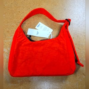 NWT BAGGU MINI SHOULDER BAG TOMATO